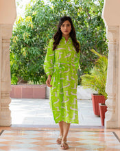 Load image into Gallery viewer, Agar Magar Soft Cotton Belt Dress
