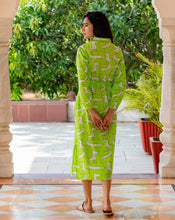 Load image into Gallery viewer, Agar Magar Soft Cotton Belt Dress
