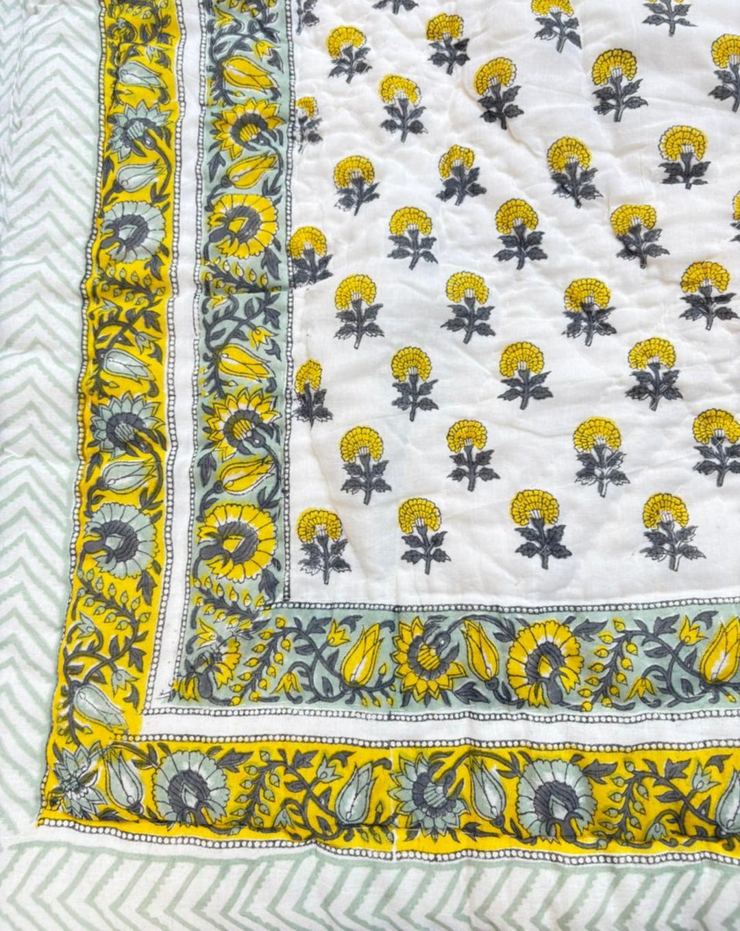 Ananas Hand Block Printed Cotton Quilt - Minor Defect B13