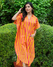 Load image into Gallery viewer, Bandstands BeeBee Kaftan Shirt

