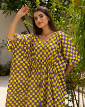 Load image into Gallery viewer, Chequer Hand Block Printed Cotton Midi Kaftan
