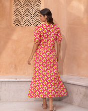 Load image into Gallery viewer, Daffodil Soft Cotton Chic Dress
