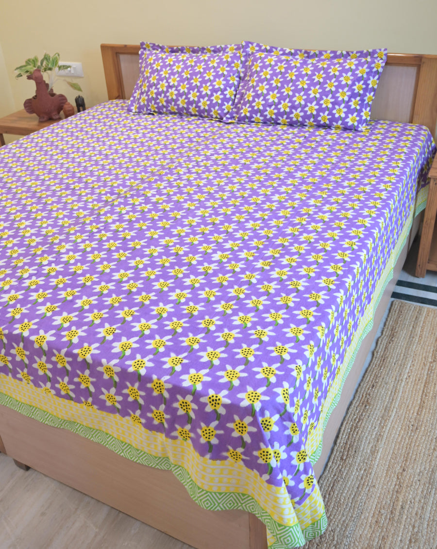 Daffodil Premium Cotton King Bedsheet with 2 Pillows