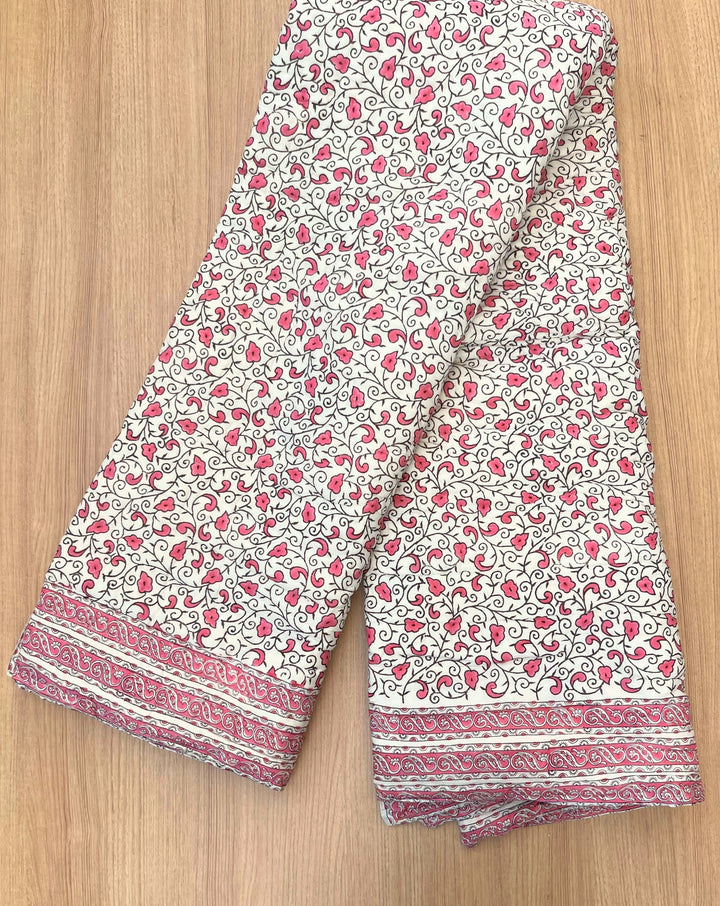 Gulabi jaal Hand Block Printed Cotton Quilt - Minor Defect B10