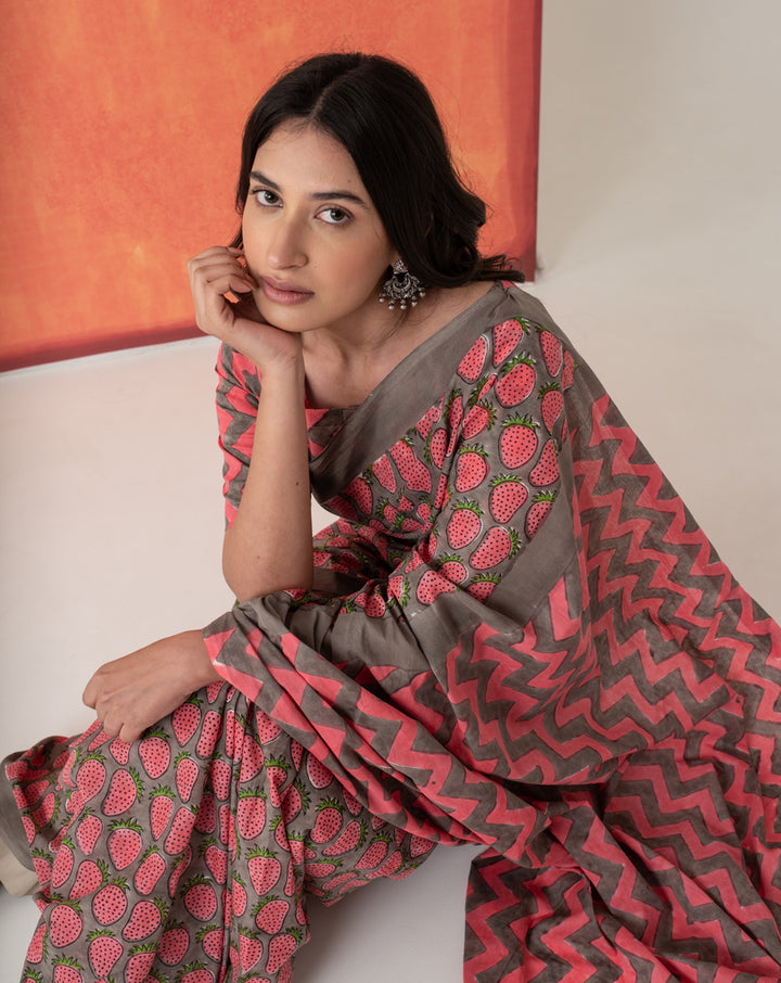 Nutan’s Strawberry Mul Cotton Saree