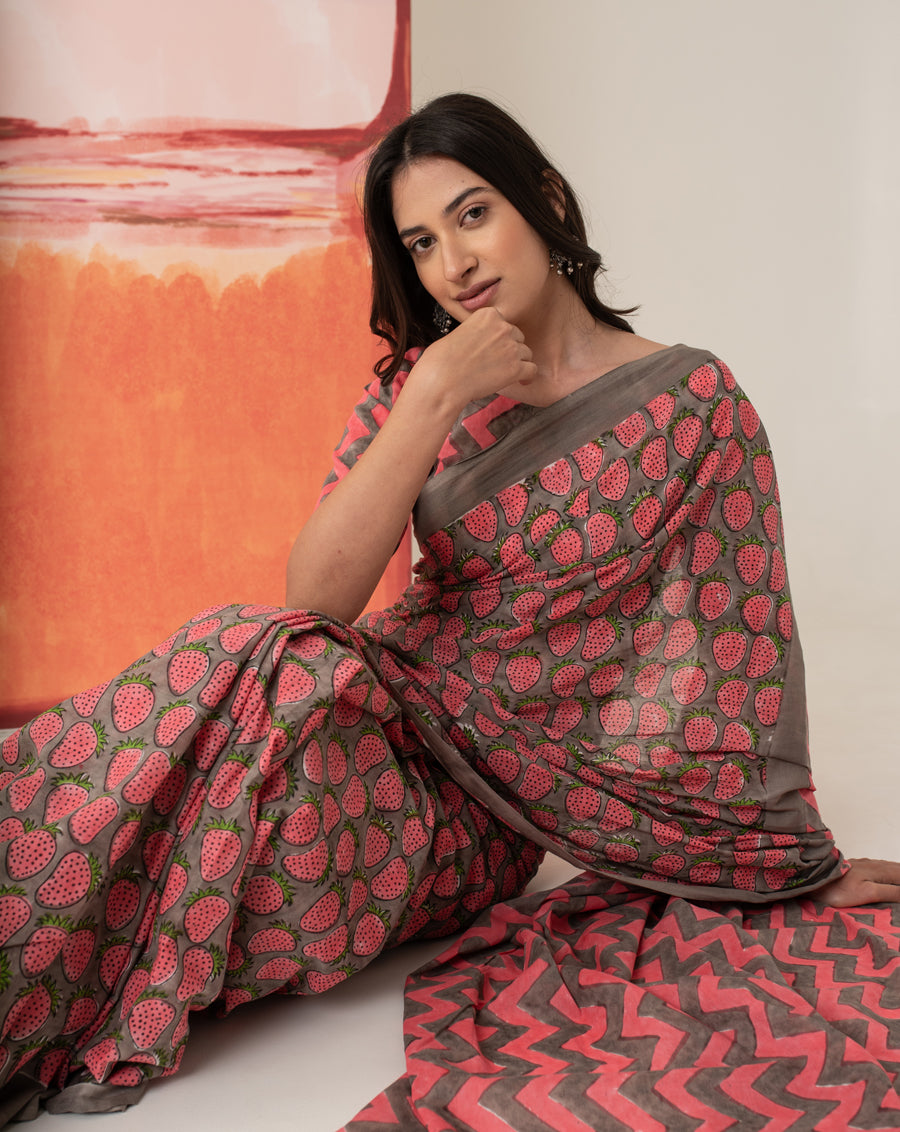 Nutan’s Strawberry Mul Cotton Saree