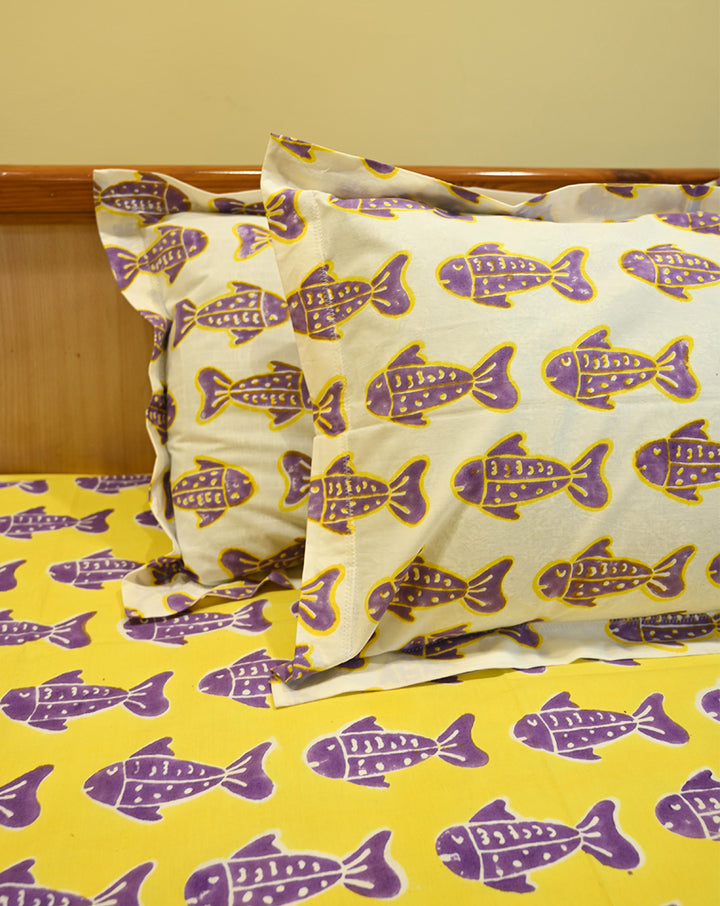 O'Fish Premium Cotton King Bedsheet with 2 Pillow Covers