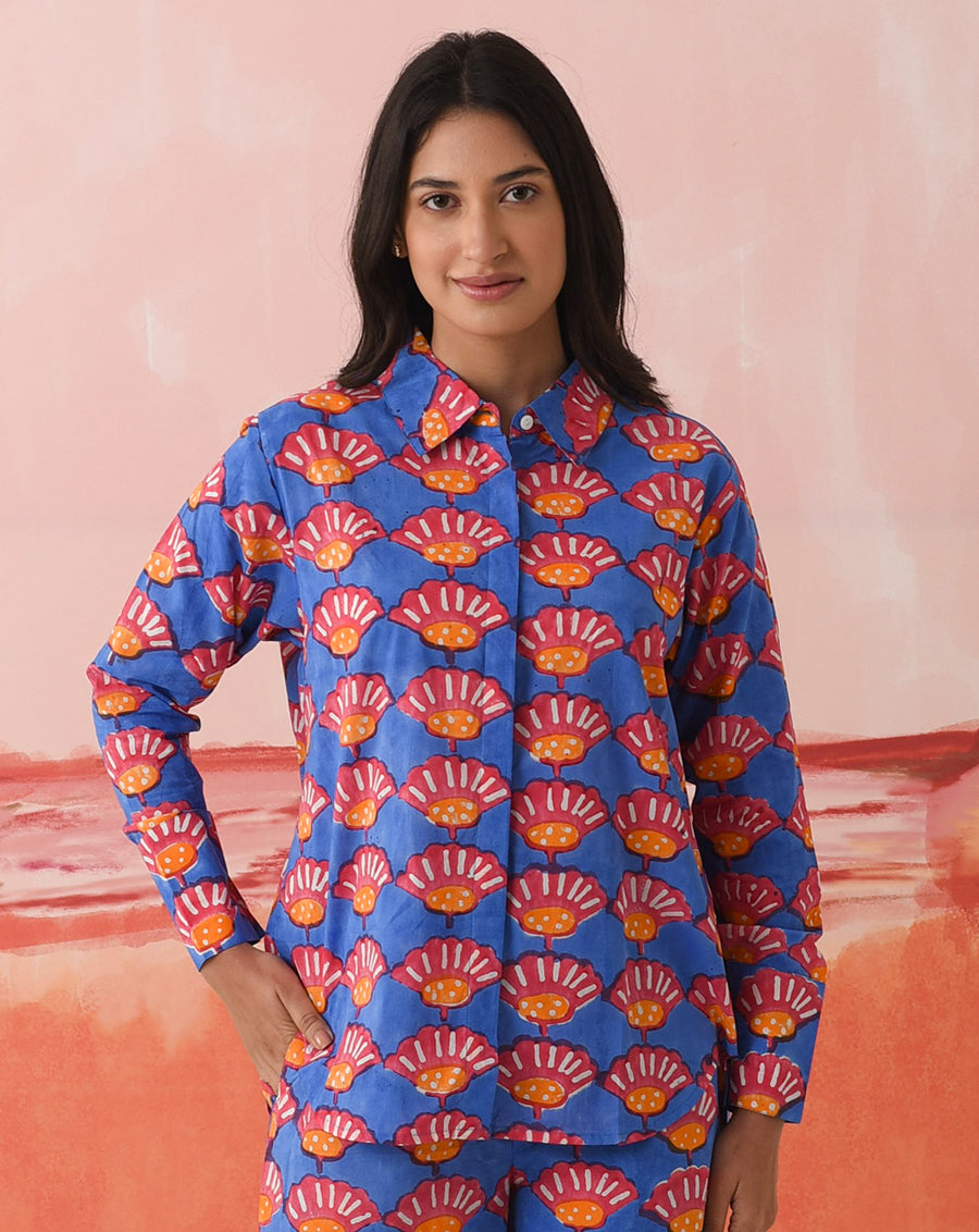 Seashells Oversized Women's Shirt