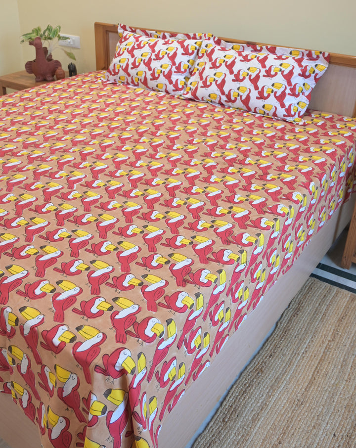 Toucan Premium Cotton King Bedsheet with 2 Pillows