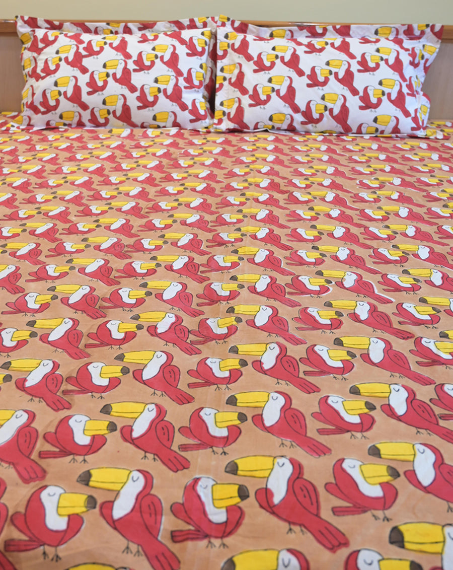 Toucan Premium Cotton King Bedsheet with 2 Pillows