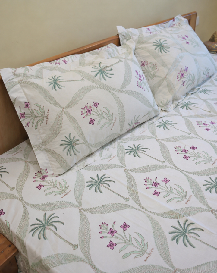 Gulmohar Premium Cotton Double Bedsheet with 2 Pillow Covers