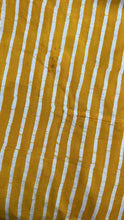 Load image into Gallery viewer, Dhaari Hand Block Printed Cotton Midi Kaftan - Minor Defect MK46
