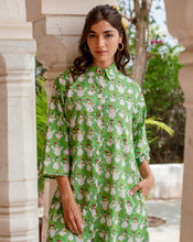 Load image into Gallery viewer, Kuk-Doo-koo Aye Line - Soft Cotton Shirt Dress
