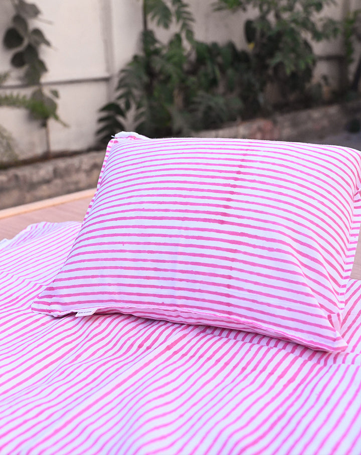 Pink Dhaari Cotton Bedding Set