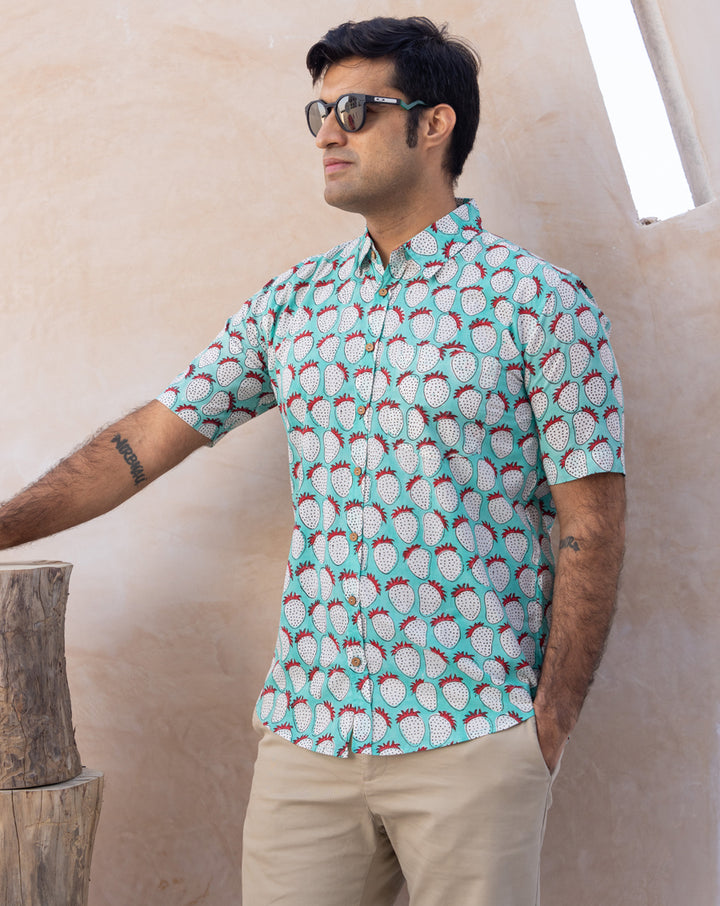 Mint Strawberry Cotton Men's Half Sleeves Shirt