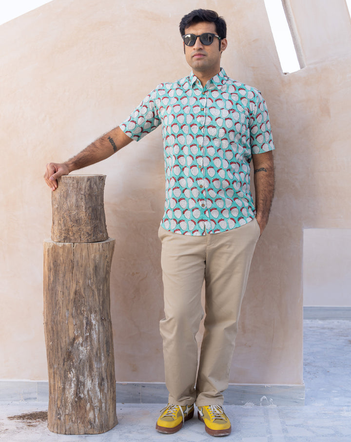 Mint Strawberry Cotton Men's Half Sleeves Shirt