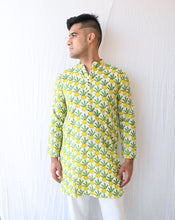 Load image into Gallery viewer, Beet-the-Root Cotton Men&#39;s Kurta
