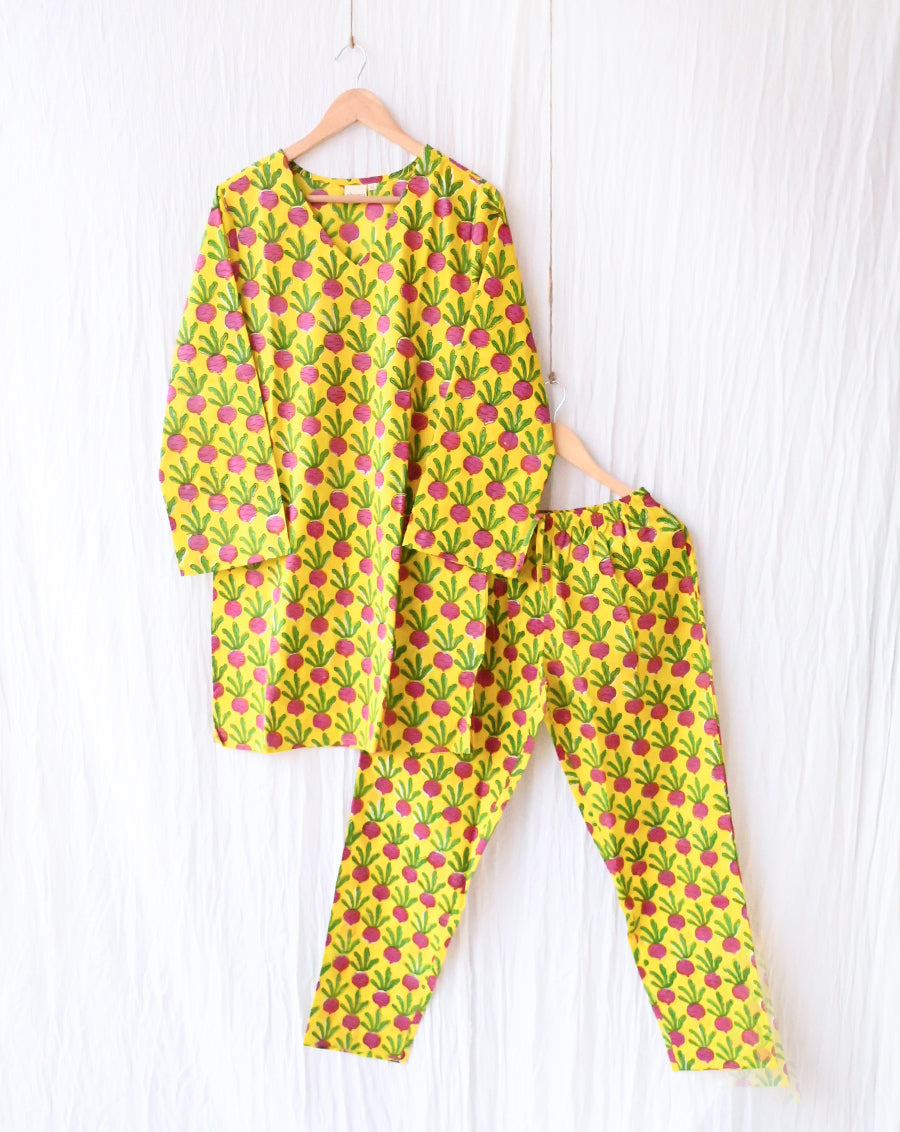 Beet-the-Root Kurta Pyjama Set