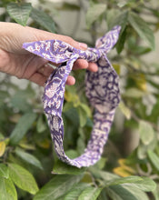 Load image into Gallery viewer, Florals - Set of 2 Handcrafted Cotton Bow Hairbands
