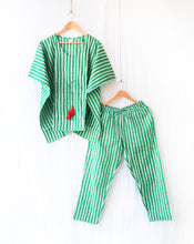 Load image into Gallery viewer, Hari Dhaari Chill Jams - Soft Cotton Pyjama Set
