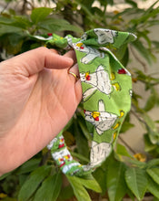 Load image into Gallery viewer, Kuk-Doo-Koo Green Handcrafted Cotton Bow Hairband
