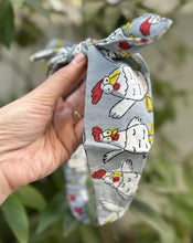 Load image into Gallery viewer, Daisy-Kukdoo-Chehre - Set of 3 Handcrafted Cotton Bow Hairbands
