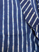 Load image into Gallery viewer, Neel Dhaari Shortees - Soft cotton shirt &amp; shorts loungewear set - Minor Dye Error
