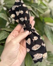 Load image into Gallery viewer, Kala Pani Machli Handcrafted Cotton Bow Hairband
