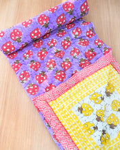 Load image into Gallery viewer, LoveBug Reversible Cotton Quilt
