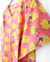 Load image into Gallery viewer, LoveBug Pink Hand Block Printed Cotton Kaftan - Full Length
