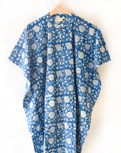 Load image into Gallery viewer, Neel Kamal Hand Block Printed Cotton Midi Kaftan Shirt
