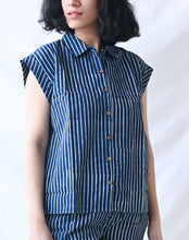 Load image into Gallery viewer, Neel Dhaari Shirt - Soft cotton shirt
