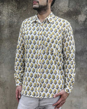 Load image into Gallery viewer, Peeli Booti Cotton Men&#39;s Shirt
