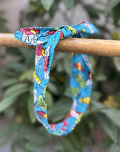 Load image into Gallery viewer, Cat-Nazar-Strawberry- Set of 3 Handcrafted Cotton Bow Hairbands
