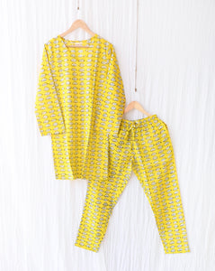 Nazar Battu Kurta Pyjama Set - Minor Defect